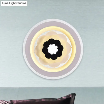 Contemporary 10 inches fixture circular ceiling light with concentric white gray yellow rings and black flower design center