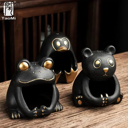 Black ceramic cute cartoon animal ashtray with gold accents featuring frog panda and penguin for living room decor