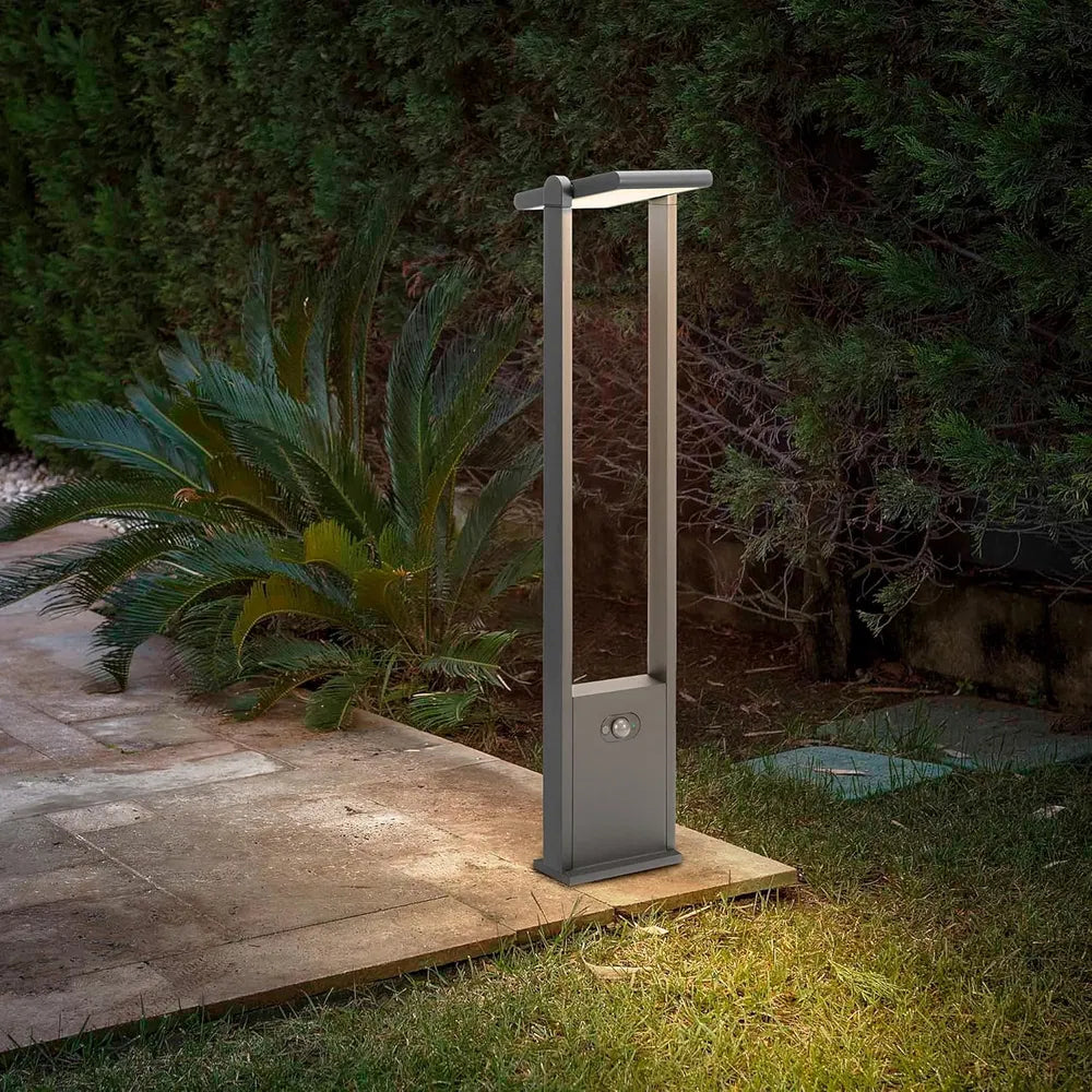 Dusk To Dawn Solar Outdoor Landscape Path Light Exterior Motion Sensor Lights IP65 Waterproof Energy-Saving Lantern 11606