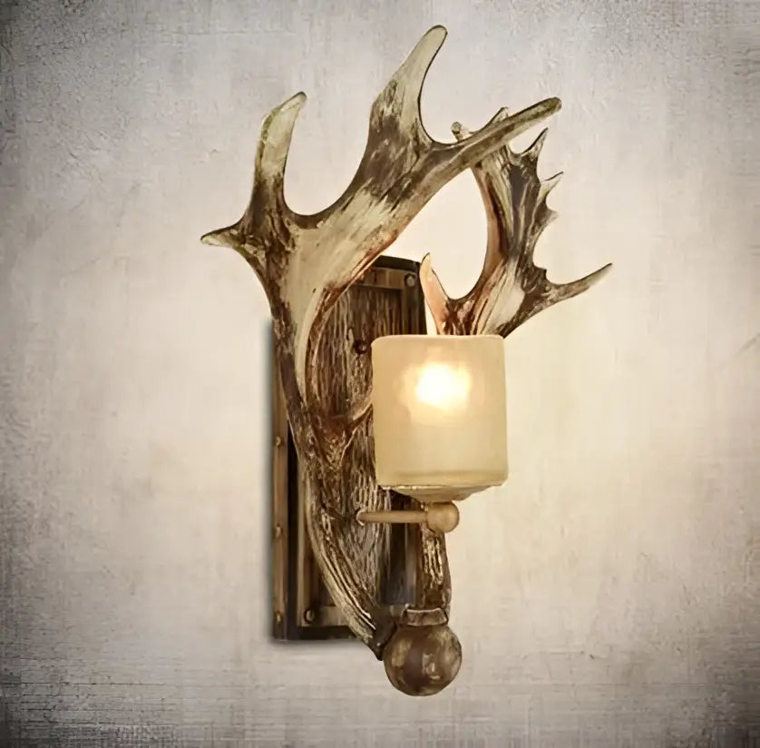 Decorbites™ antler design vintage wall lamp with off-white glass shade and warm candle-style bulb for living room use