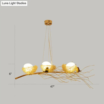 DecorBites™ golden aluminum wire bird-themed ceiling light with woven nest lights and wood eggs for dining room 220v-240v