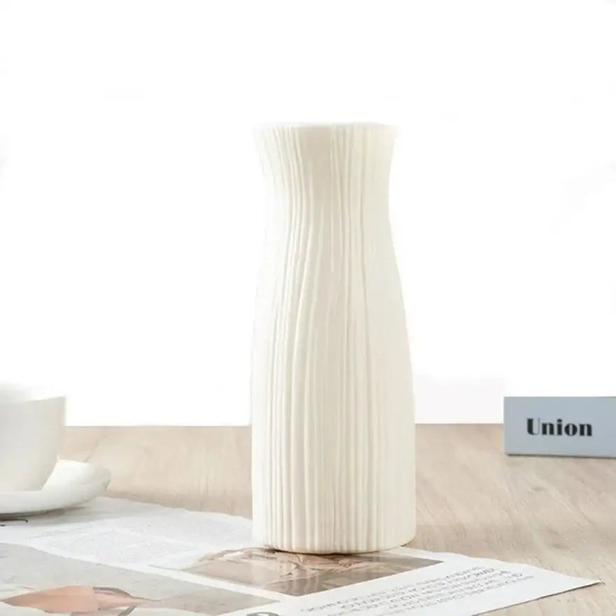 Cream-colored decorbites™ ceramic-look plastic flower pot with vertical ribbed texture vase imitation for home and garden