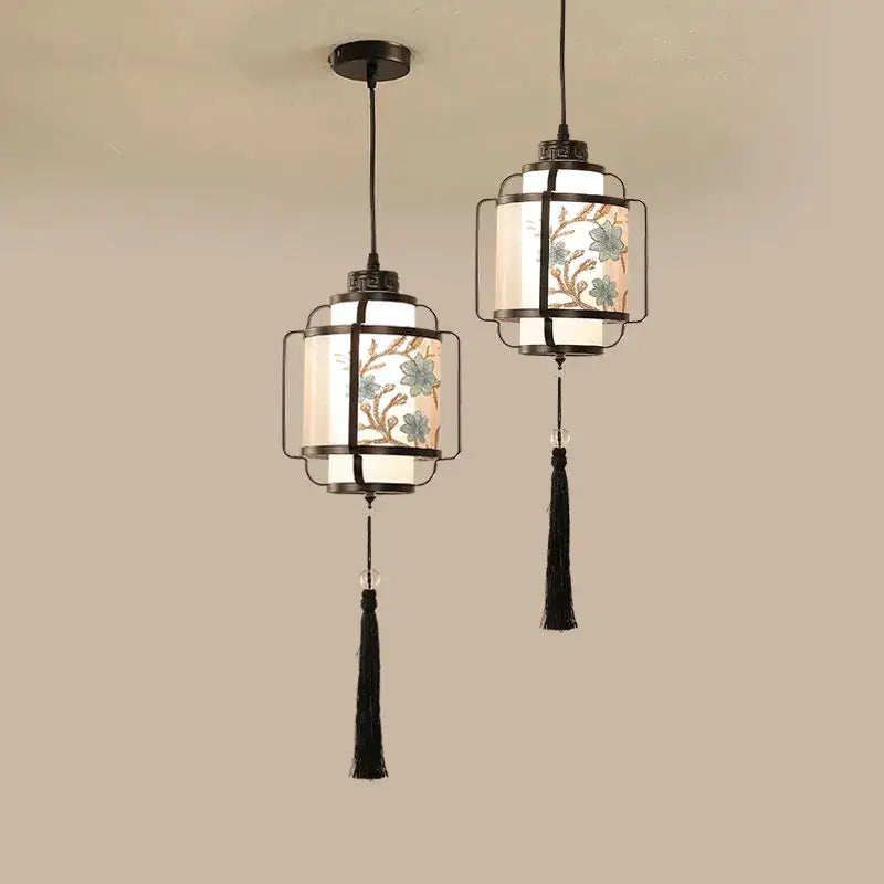 Black-framed decorbites chinoiserie retro chandelier with blue floral embroidery and black tassels for study and dining room lighting