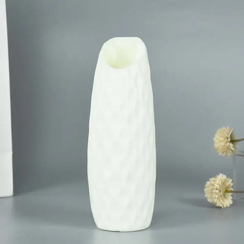 DecorBites™ off-white modern flower vase with textured hammered finish in ceramic for home décor use