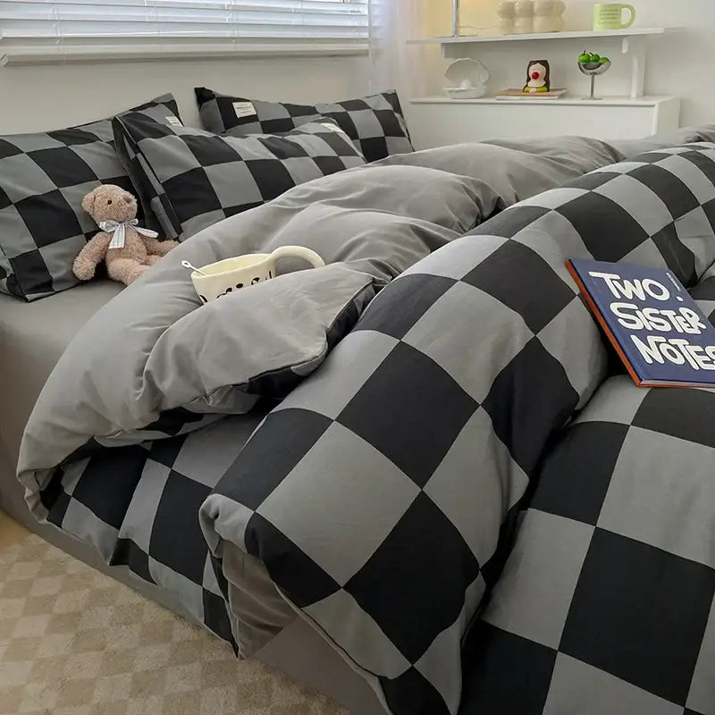 Gray and black checkered nordic plaid bedding set featuring 1pc duvet cover and 1pc flat sheet in queen king size