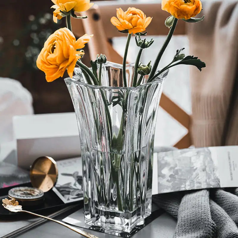 DecorBites elegant crystal glass vase with clear faceted geometric design for flower arrangement