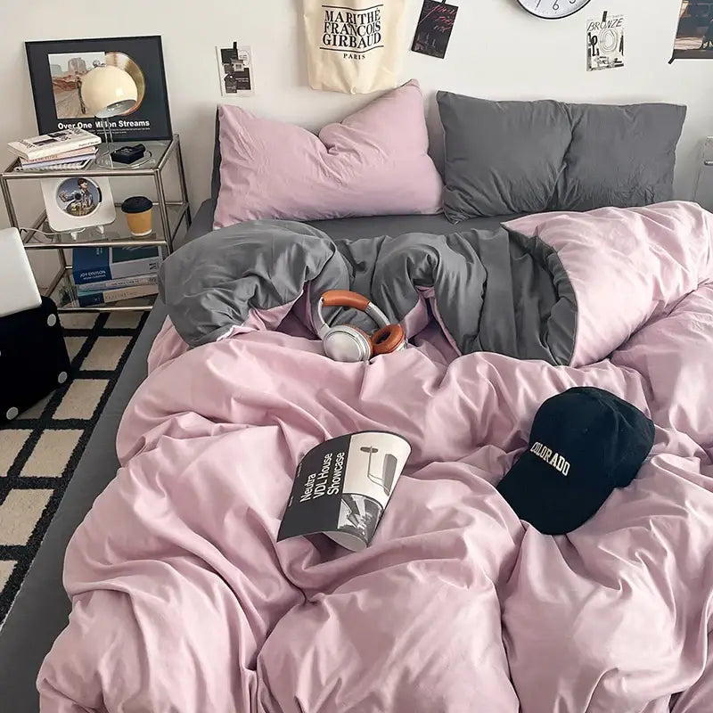 Black baseball cap with colorado embroidery paired with decorbites fresh solid color cotton quilt set 4-piece