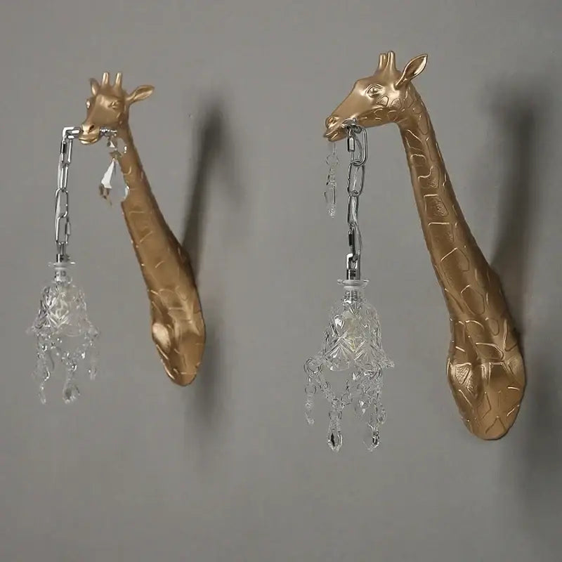 Gold-colored decorbites giraffe resin wall lamp sconce light with crystal chandeliers for bedside and living room decor