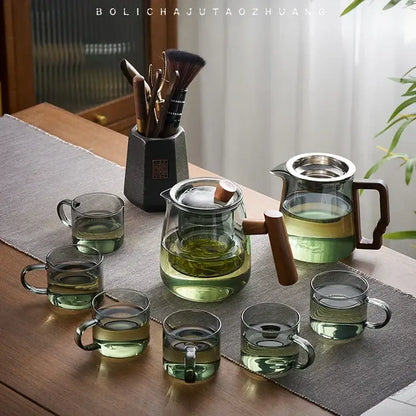 Decorbites glass teapot with wooden handle and lid knob and matching transparent cups for high temp kung fu tea set