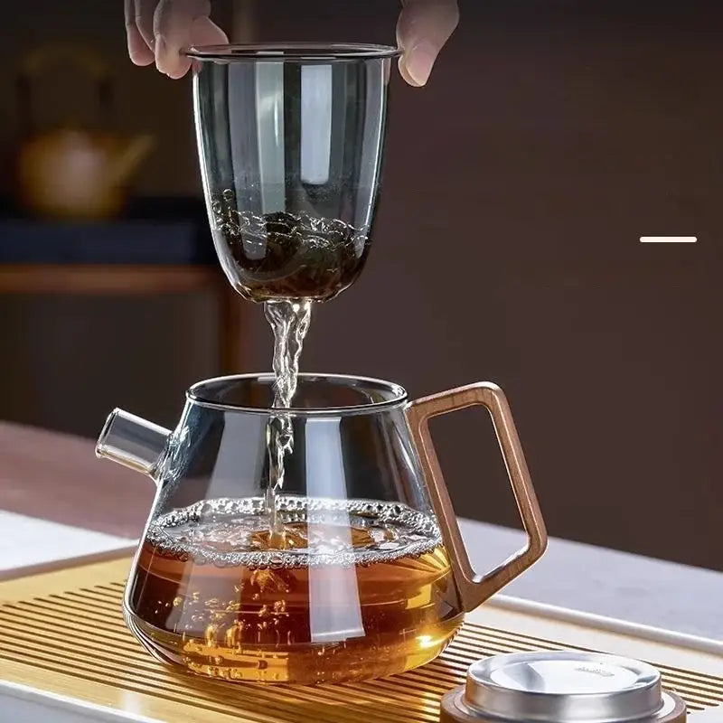 DecorBites™ clear glass teapot set with wooden handle and spout and matching cup for kung fu tea and milk rose