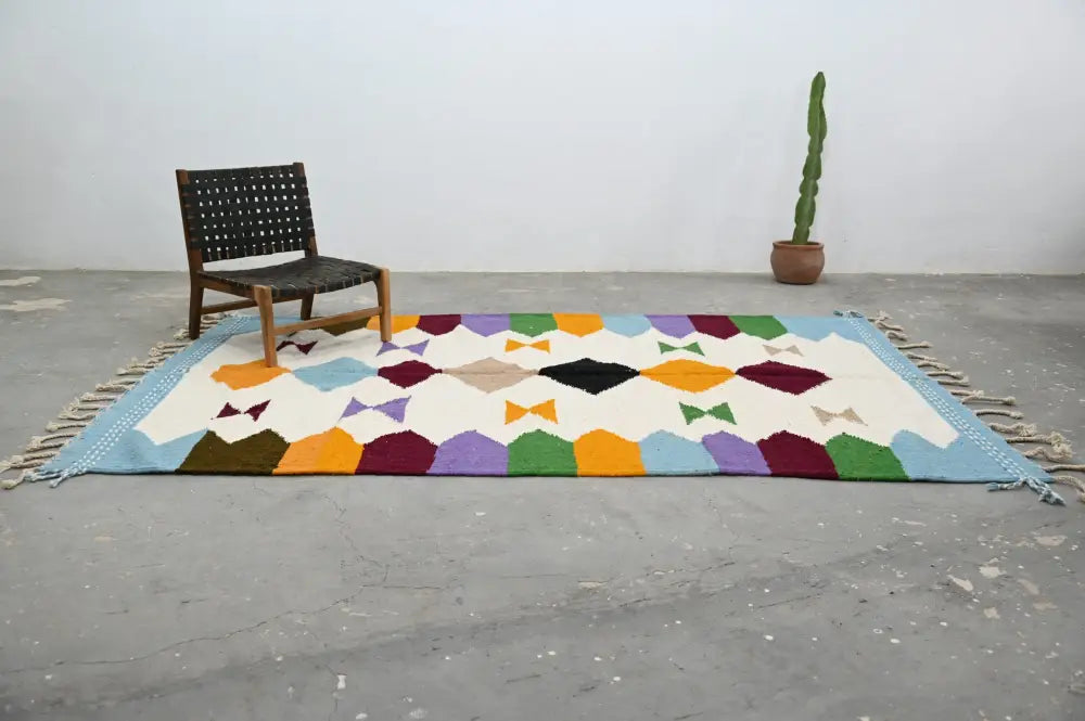Decorbites™ handmade moroccan azilal rug 305x204cm with vibrant geometric wool design in multiple colors on white base