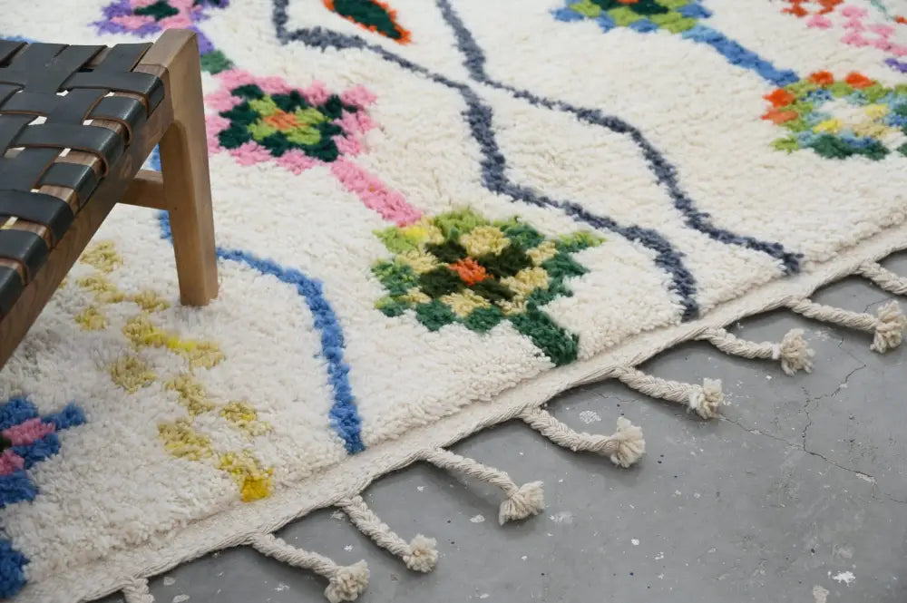 Decorbites™ handmade traditional azilal rug 315x194cm plush off-white with vibrant floral geometric patterns and cream tassels