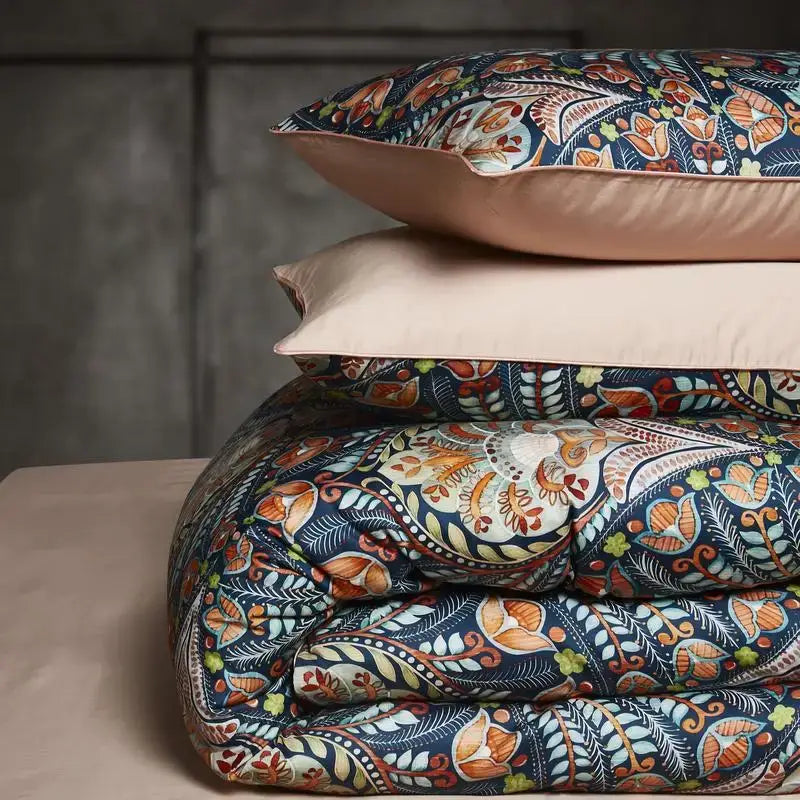 Stacked decorbites luxury egyptian cotton bedding set with navy blue duvet cover and pieces pillowcases 48 74cm