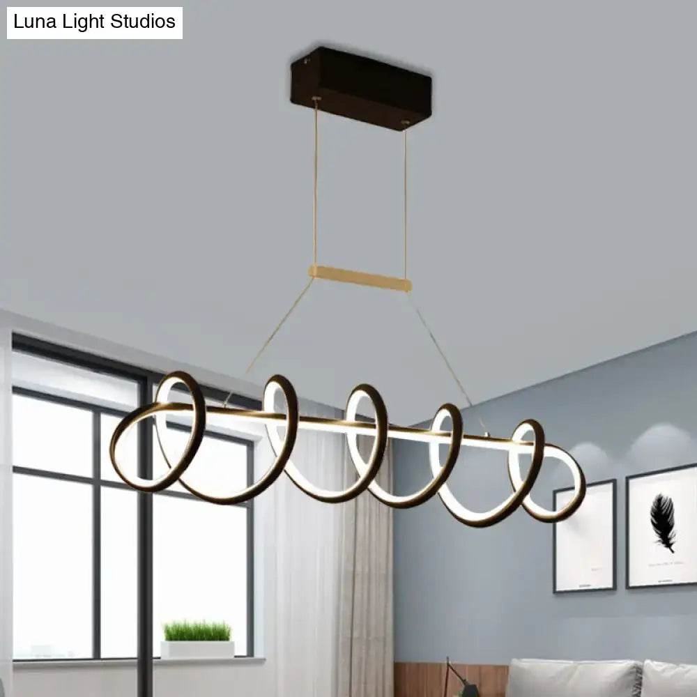 Modern black and gold led ceiling light with interlocking circular rings for dining room 110v-120v and 220v-240v use