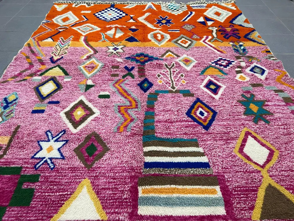 Decorbites™ moroccan handmade beni ouarain rug 3m x 2.5m with vibrant geometric patterns in bold pink orange and blue wool