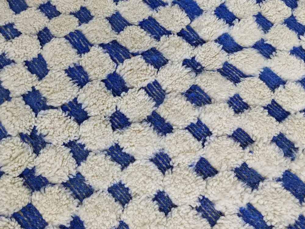 Blue and cream checkered wool beni ouarain rug with plush textured surface moroccan handmade 260 x 170 cm