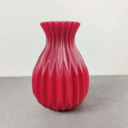 Decorbites nordic style ceramic flower vase in vibrant red ribbed glass with fluted rim and geometric facets