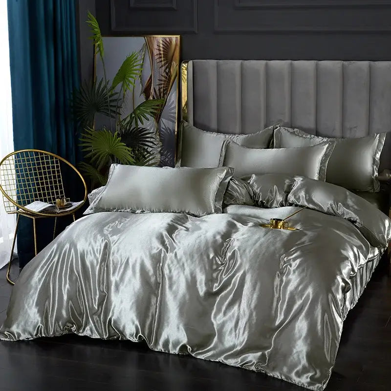 DecorBites silk bedding set with luxurious silver silk satin duvet cover and matching pcs duvet cover for width bed