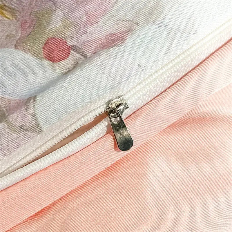 Decorbites summer floral satin silk duvet cover set with silver-toned zipper on soft pink floral fabric