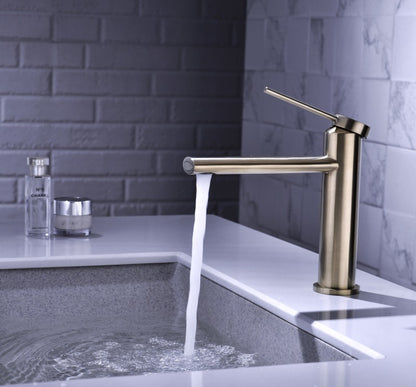 Hot And Cold Water Faucet