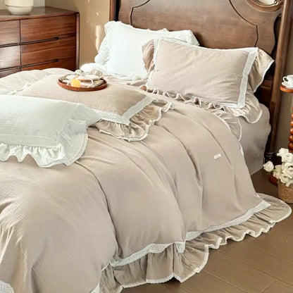 Beige french vintage bedding set with double layer crinkle yarn and delicate white lace trim for bedroom use