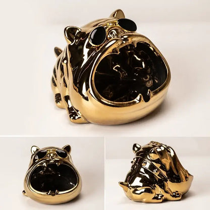 Gold decorbites bulldog ceramic ashtray with glossy black eyes and open mouth for office desktop decor