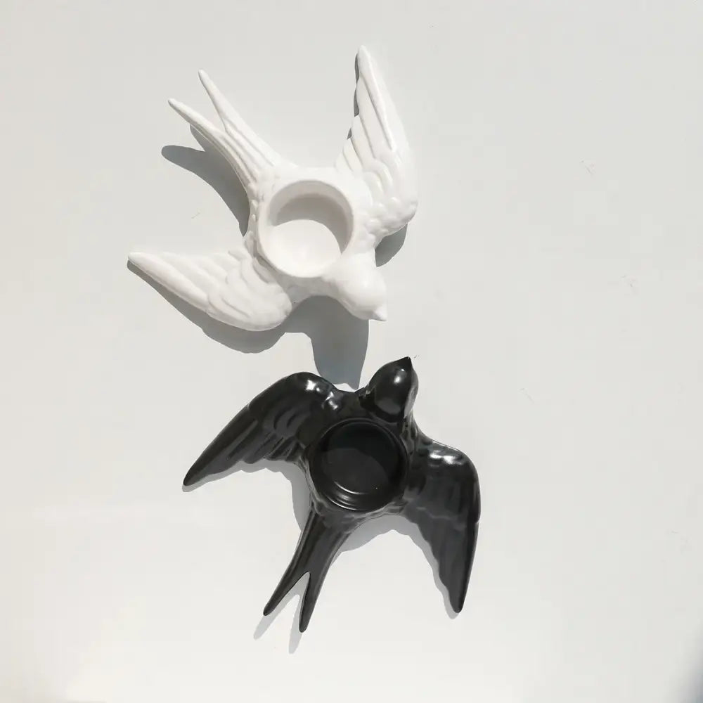White and black ceramic swallow-shaped candle holder tray with glossy finish for wedding dining room decor