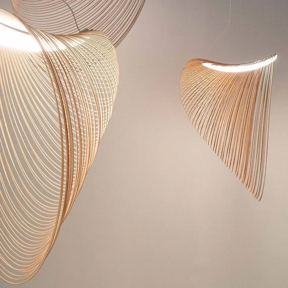Curved warm-toned wooden golden woven nest led pendant chandelier with wireframe design for dining room lighting