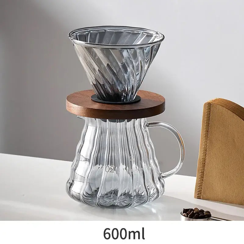 Handcrafted decorbites glass coffee brewer set featuring clear ribbed pour-over dripper and 600ml carafe with handle