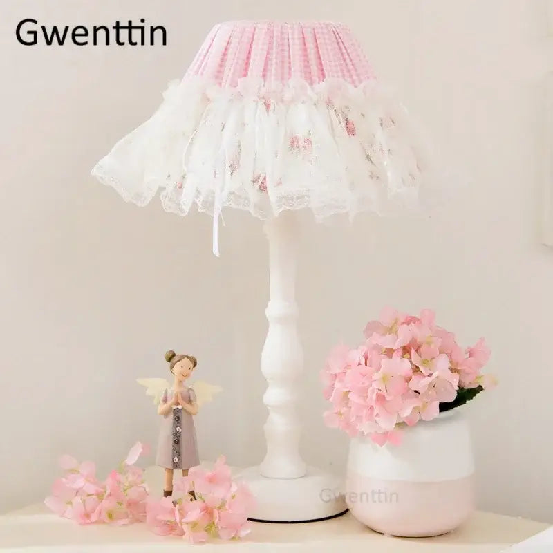 Pink and white checkered table lamp with ruffled lace trim decorbites korean lace princess floral bedroom light