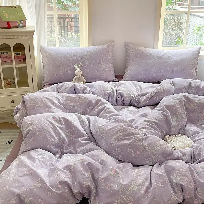 Lavender floral textured cotton bedding set featuring soft fabric ideal for bedroom quilt and cotton bedding use