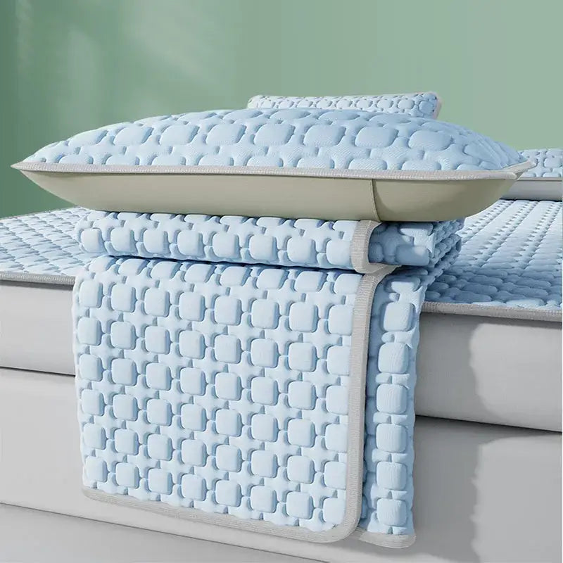 Light blue and beige quilted decorbites cooling latex pad mattress pad with matching pillow for bedroom use