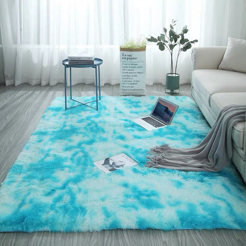 Blue and white long hair tie-dyed gradient carpet with fluffy polyester fiber texture for living room and bedroom use