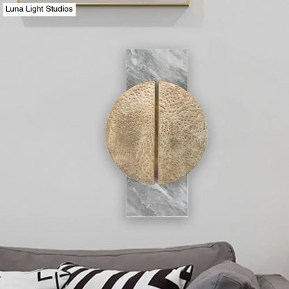 Minimalist black marble wall lamp with gold-toned hammered metal circle sconce for living space 110v-120v 220v-240v