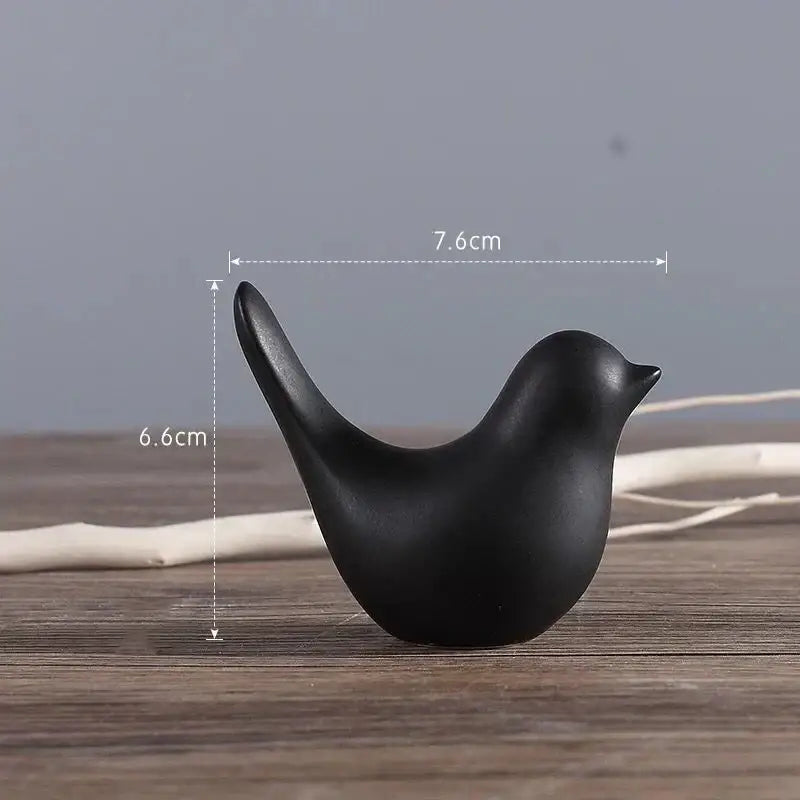 Minimalist black ceramic bird figurine with smooth matte finish 7.6cm long for bird figurine set living room decor