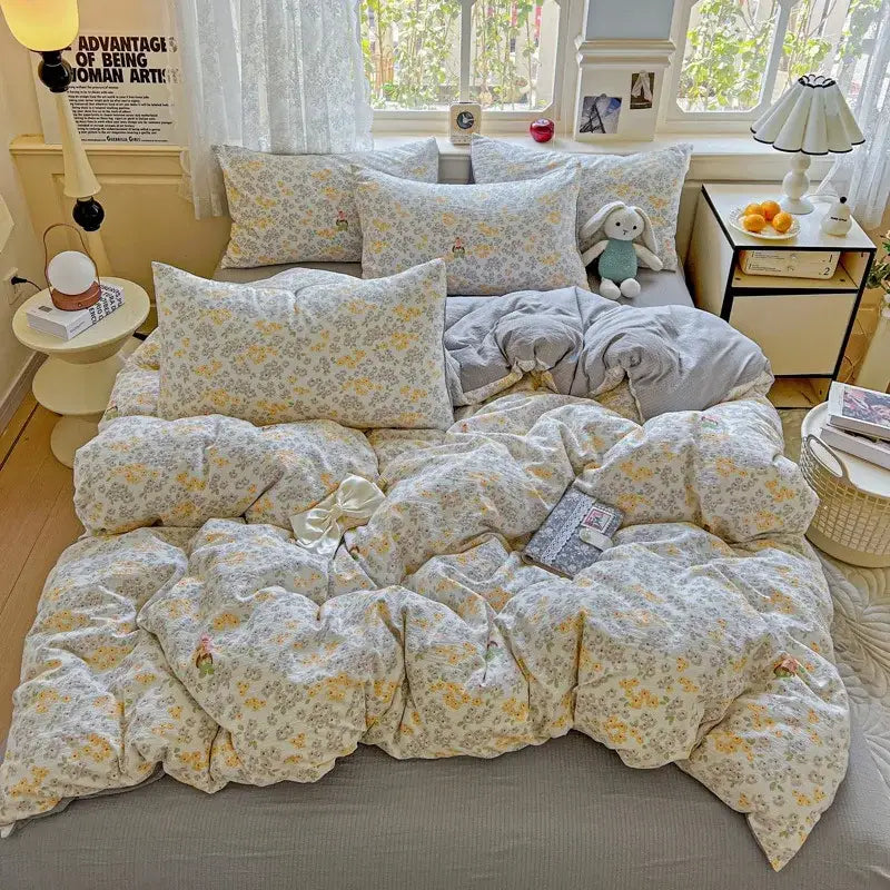Mint green floral double layer yarn duvet cover set with soft pastel tones and cozy textured fabric for bedroom