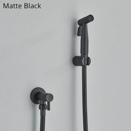 Matte black handheld showerhead with flexible hose and wall-mounted faucet for decorbites brass bidet faucet jet
