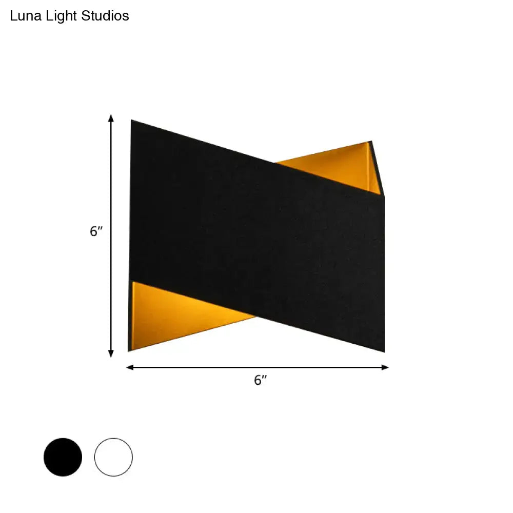 Modern black and gold geometric metal body wall lamp with angular design stairway light type for indoor use