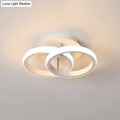 Modern white led ceiling lamp with two interlocking rings and exceptional lighting efficiency for round square moon design