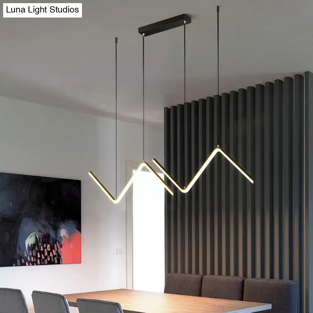 Modern black rectangular led suspension light fixture with a zigzagging gold metal finish adds elegance for restaurants