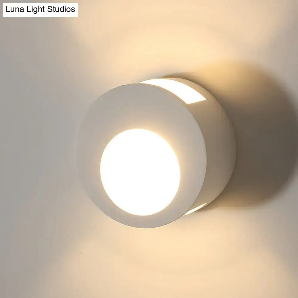 Modern circular white wall sconce lamp with warm diffused glow for living room 220v-240v 110v-120v wall sconce lamp