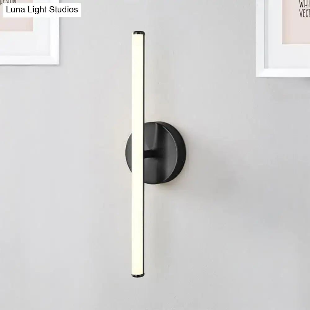 Modern gold and black minimalist wall sconce with sleek vertical led light bar for bathroom wall light use
