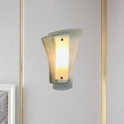 Modern gold geometric wall sconce with curved translucent glass shade and metal frame for living room 220v-240v 110v-120v