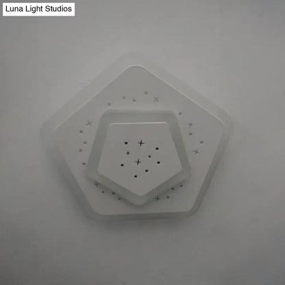 Modern gold heart pendant wall light with white hexagonal layered design and star-shaped triangle rhombus cutouts