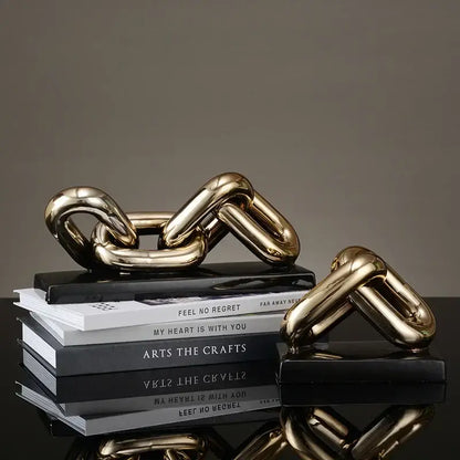 Modern golden chain home decoration figurine made of metallic material for living room decoration sculpture