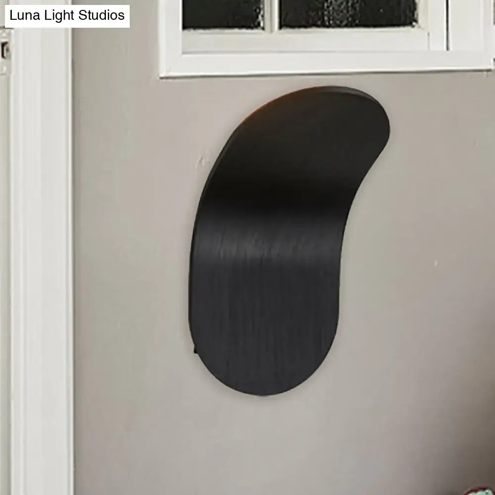 Black sleekly curved wall light with metal bracket in black gold coffee finish for modern bedroom decor
