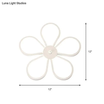 Modern white flower wall mounted led lamp with five petal-shaped arms forms a 15 inch fixture for dining room use