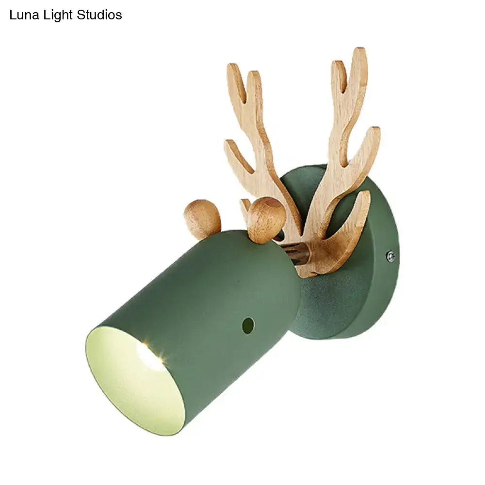 Modernist green metallic deer head wall sconce with light wood antlers and cylinder shape for 220v-240v and 110v-120v use