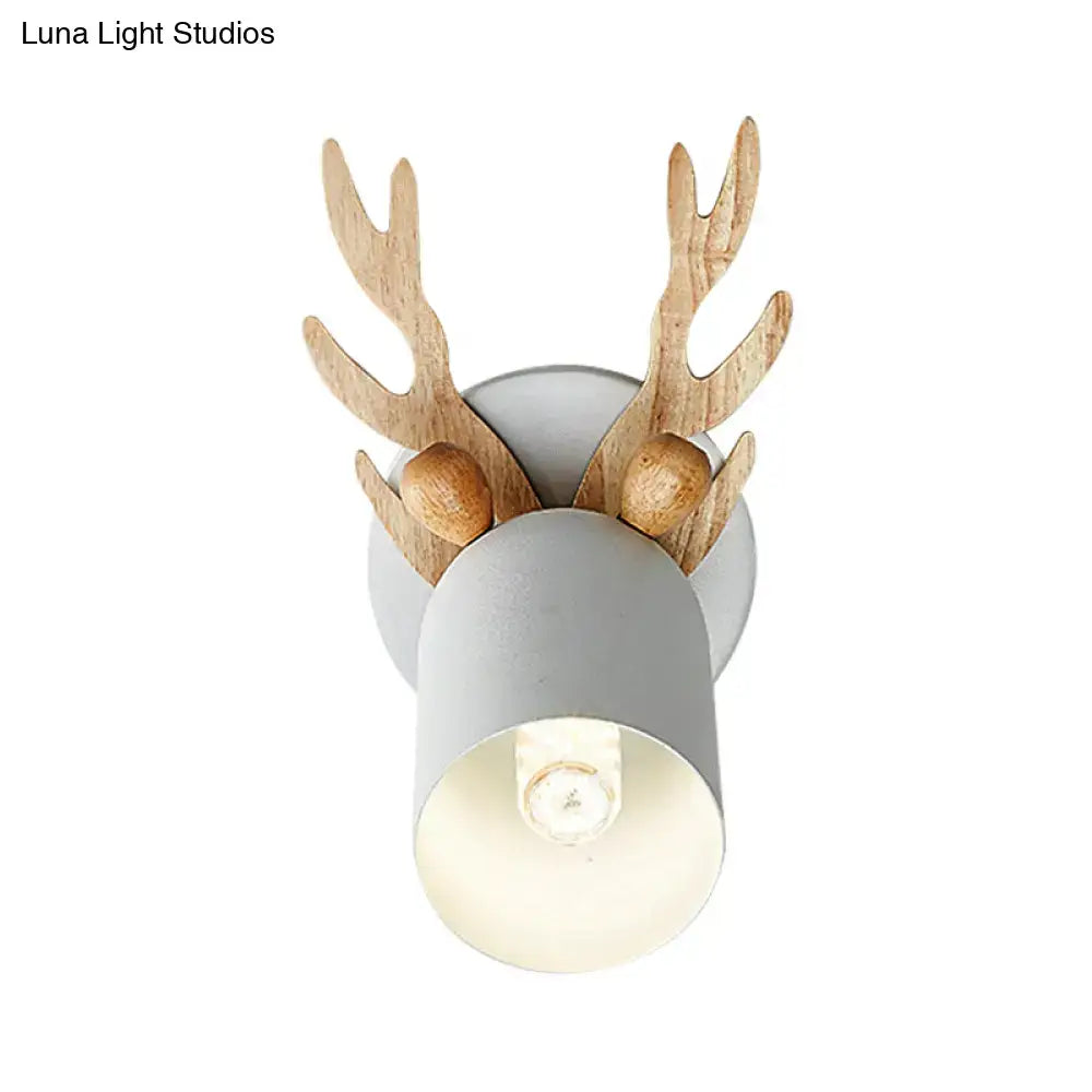 Modernist green and wood antler cylinder shape sconce with light wooden antlers and matte gray shade for 110v-120v or 220v-240v use