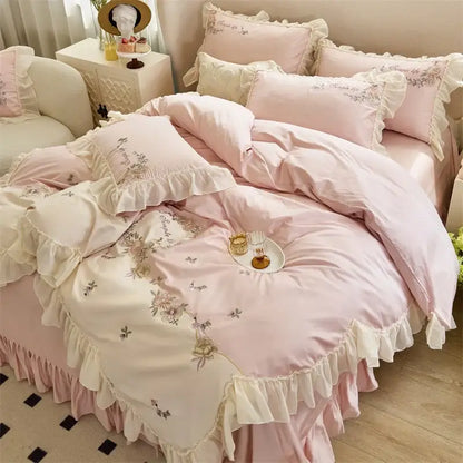 Pink and cream floral embroidered bedding set with flowers lace ruffles made of egyptian cotton for decorbites bedroom